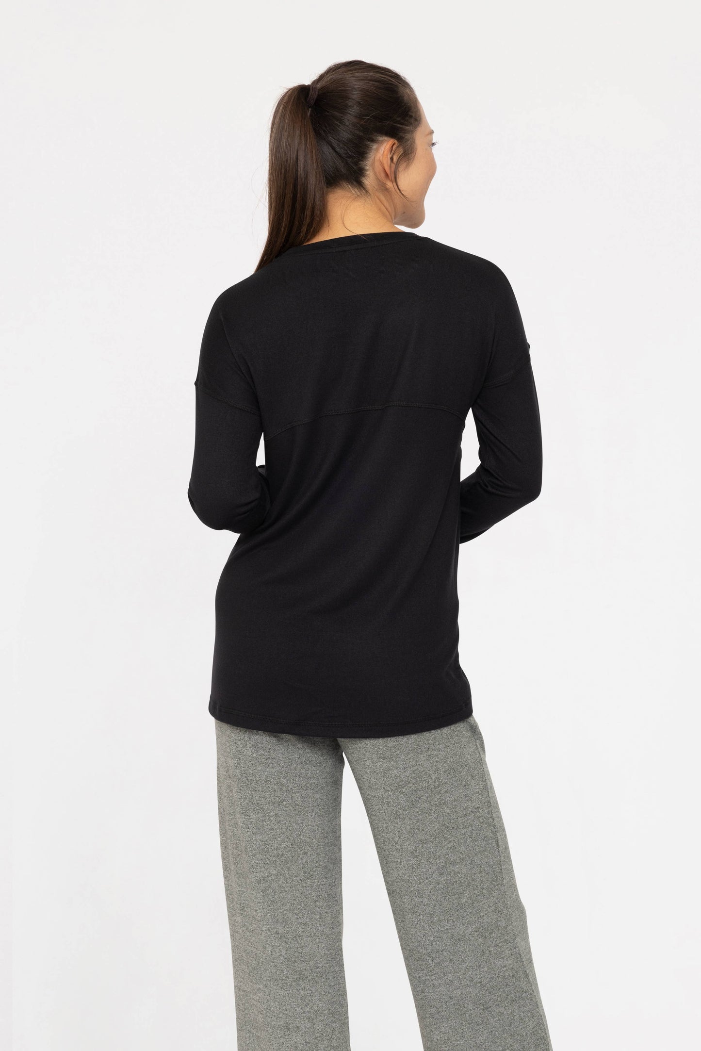 Brushed Crew Neck Long Sleeve Top: Black / S:M:L (2:2:2)