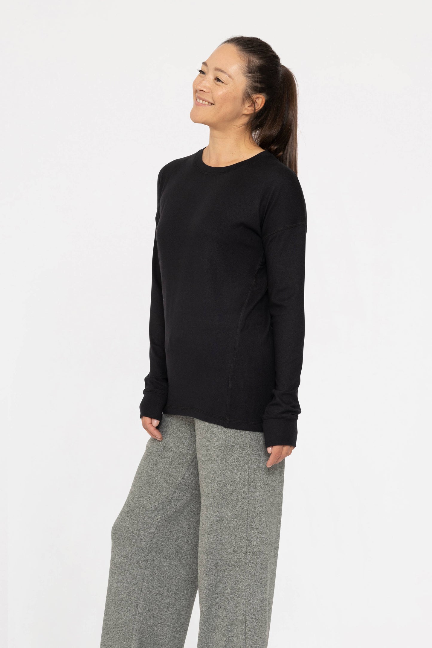 Brushed Crew Neck Long Sleeve Top: Black / S:M:L (2:2:2)